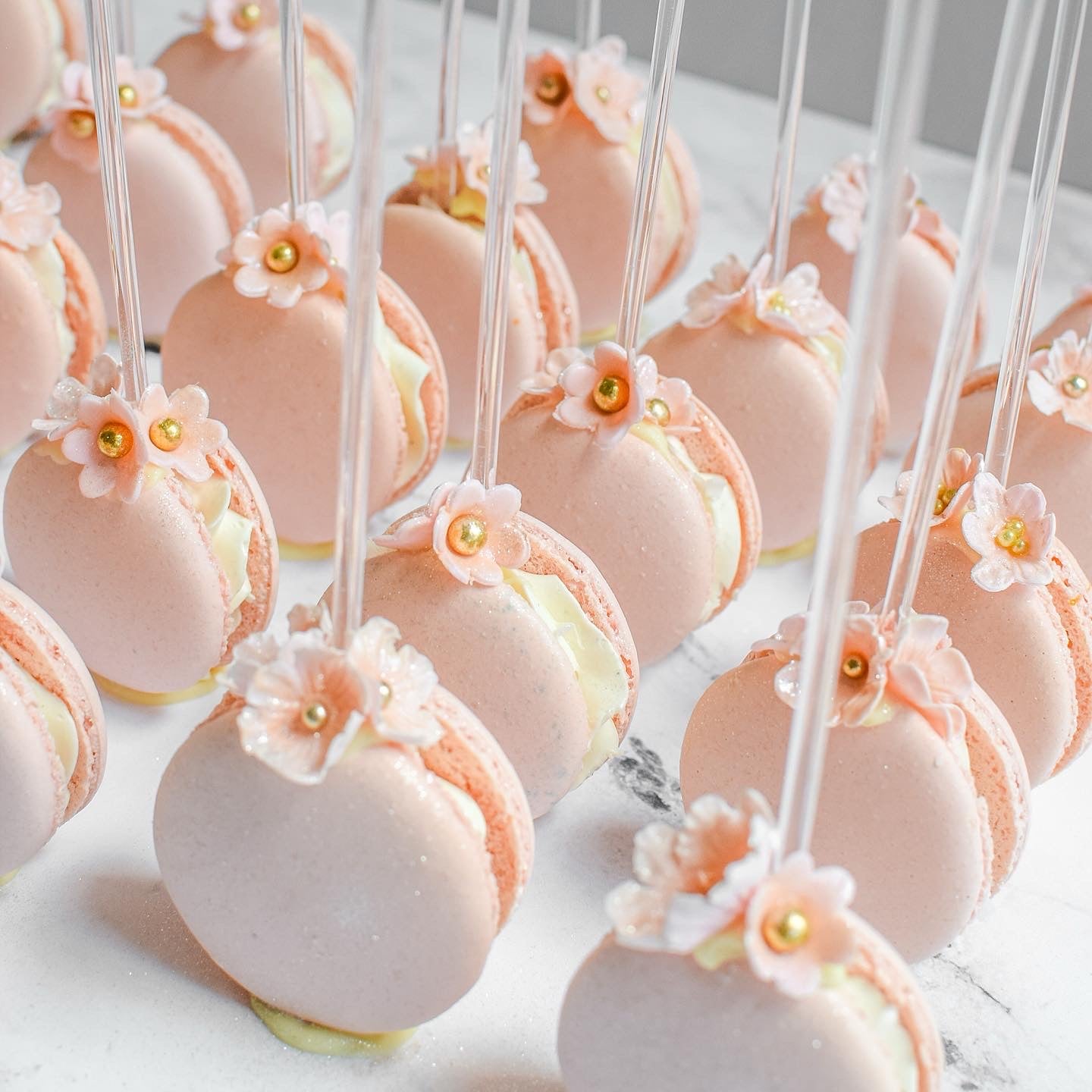 Decorative Macaron (Customized to your theme)